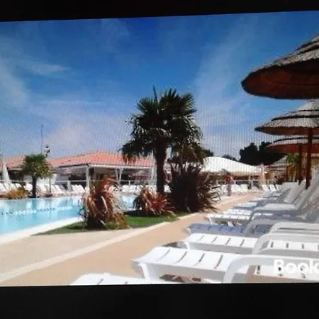 Les Charmettes 508 Campsite *